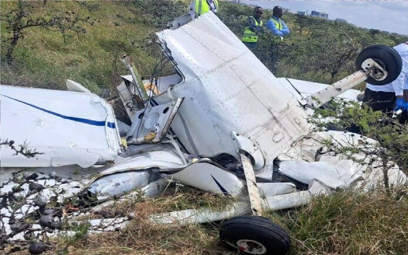 سقوط هواپیما کشته شد + تلفات