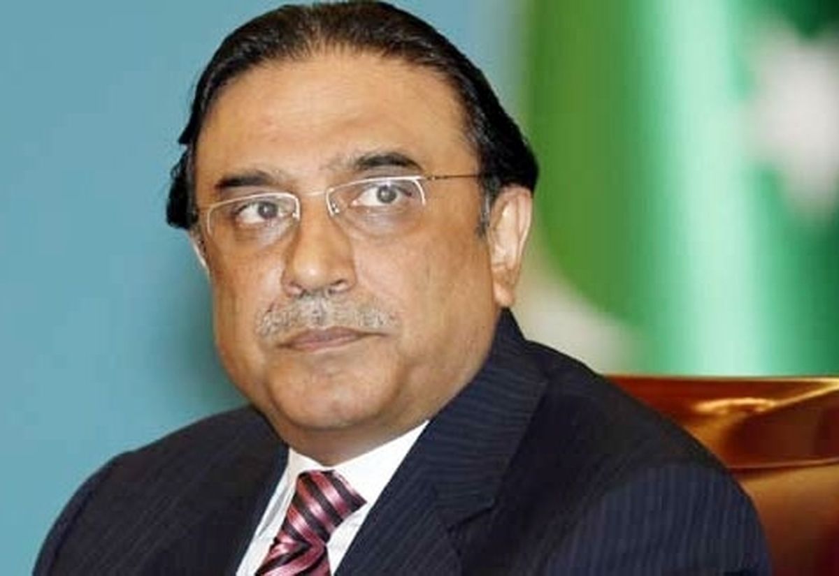 حضور رئیس جمهور پاکستان در مراسم تشییع پیکر شهید ابراهیم رئیسی